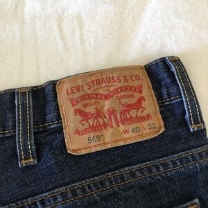 Levi's Relaxed Fit 569 Jeans - Loose Straight Dark Blue -40 x 32 EUC